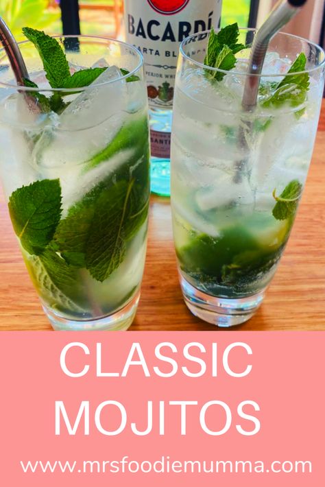 Cocktail Recipes Mojito, Fun Mojito Recipes, Bacardi Mojito Recipe, Bacardi Mojito, Vodka Mojito, Mojito Recipe Classic, Mojito Cocktail, Cocktail Gifts, Mojito Recipe