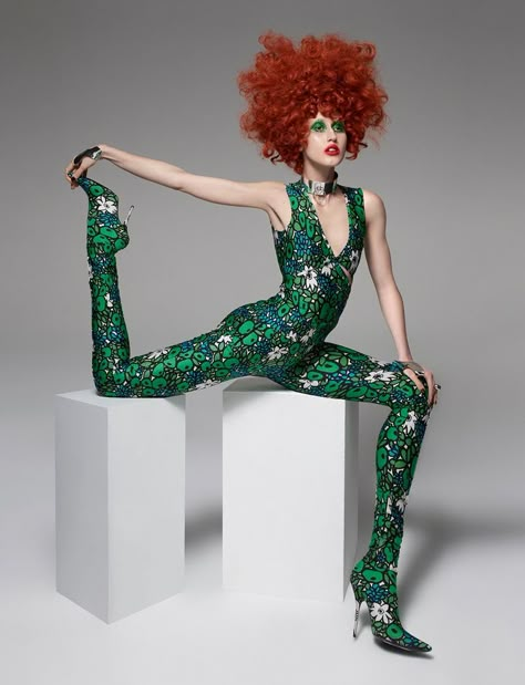 Anna Cleveland models Balenciaga printed jumpsuit and boots. Photo: Jean-Baptiste Mondino Strange Model Poses, Anna Cleveland, High Photography, High Fashion Photoshoot, Hunger Magazine, High Fashion Poses, Fashion Model Poses, High Fashion Photography, Fashion Photography Poses