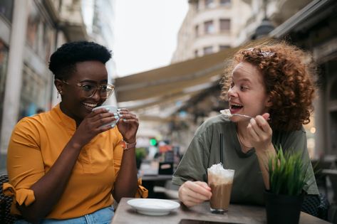 How To Reconnect With A Friend You Lost Touch With, According To Experts Your 20s, Marriage And Family Therapist, Bad Friends, Difficult Conversations, Losing Friends, Facebook Photos, Prime Time, Career Change, Marriage And Family