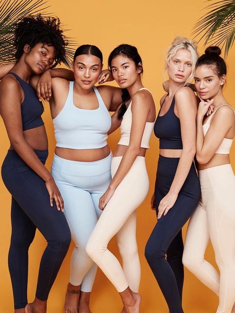 Activewear Inspiration, Fashion Activewear, Girlfriend Collective, Activewear Brands, Sustainable Fashion Brands, Human Poses, Activewear Fashion, Sports Wear, Morning Yoga