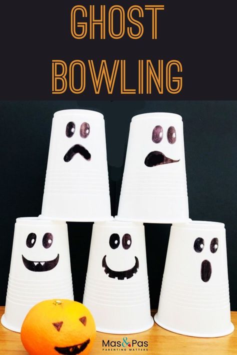 Halloween ghost bowling game. A super quick and easy Halloween game to make in minutes that will keep all your party guests entertained. Turn paper cups into spooky ghosts and a satsuma into a pumpkin bowling ball. It’s the quickest and easiest Halloween game for kids. #halloweenghosts #halloweencraft #halloweencraftforkids #halloweencrafts #ghostcraft Ghost Bowling Game, Halloween Bowling Game, Ghost Games For Kids, Ghost Bowling, Small Halloween Party, Halloween Bowling, Pumpkin Bowling, Teachers Assistant, Easy Halloween Games