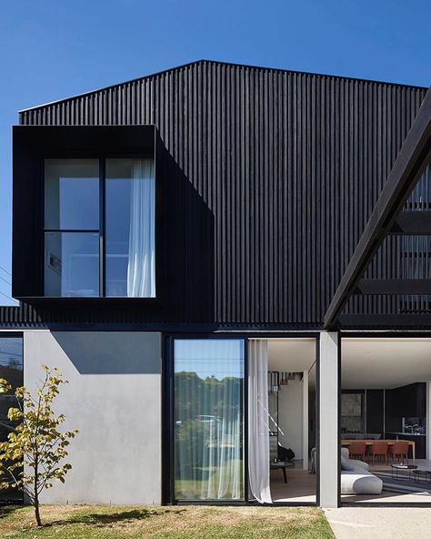 Carpenter House, Black Cladding, Architecture Instagram, Humble House, Weatherboard House, Black Houses, External Cladding, House Cladding, Cladding Materials