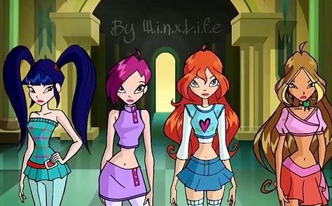 Musa Winx Club, Musa Winx, Amazing Halloween Costumes, 2000s Cartoons, Klub Winx, Anime Group, Bloom Winx Club, Friend Cartoon, Halloween Costume Outfits