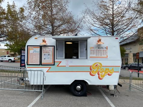 Food Trailer Wrap Ideas, Soda Truck Ideas, Coffee Cart Home, Soda Trailer, Truck Painting Ideas, Trailer Coffee Bar, Soda Truck, Retro Food Truck, Lemonade Trailer