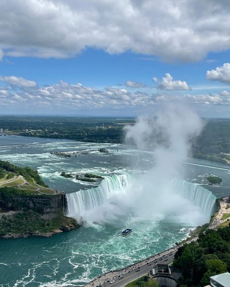 Niagara Falls Picture Ideas Canada, Niagara Falls Canada Photography, Niagra Falls Pictures, Canada View, Niagara Falls Usa Side, Knitted Vests, Journey Behind The Falls Niagara, Mary Pictures, Jesus And Mary Pictures