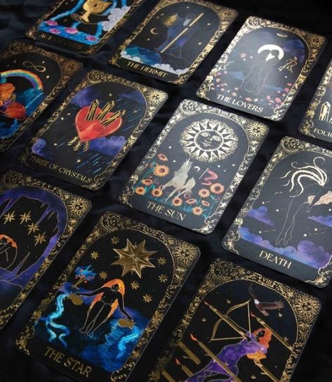 Dreamy Moons, Annie Tarasova, Guidebook Design, Sincere Love, Rider Waite Tarot, Rider Waite, Credit Card Processing, Tarot Card Decks, Tarot Art