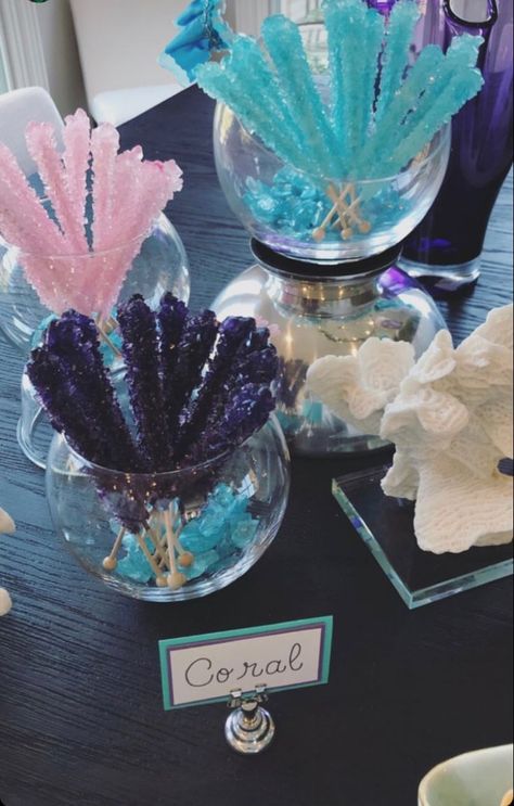 Mermaid Theme Treat Table, Black Mermaid Party Ideas, Quince Under The Sea Theme, Jelly Fish Themed Party, Jellyfish Theme Party, Mermaid Shower Ideas, Atlantis Themed Party, Under The Sea Birthday Treats, Ursula Party Food