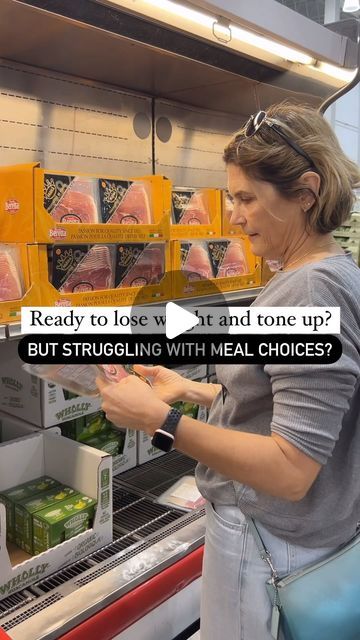 Claudia | Menopause Nutritionist & Fitness Trainer on Instagram: "➡️ HERE is my 100 50 25 method ➕5 Day Diet Plan for Weight Loss & Toning

I get it! Between packing lunches, working your 9 to 5, and keeping your family happy, finding time to plan meals can be tough. That’s why I created a 5-day meal guide to make it easier for you! This follows my 100 50 25 method

minimum:

100g of protein 

50g of fat

25g of Fiber

Bonus tip: for faster results add 10k steps daily

Here’s a sneak peek:

Day 1️⃣

Breakfast: Egg White Omelet with Spinach & Peppers, topped with salsa

Lunch: Grilled Salmon, Green Beans, & Brown Rice

Snack: Cottage Cheese with Mixed Berries & Chia Seeds

Dinner: Turkey Wrap with Hummus & Veggies

Macros (per serving): Protein: 35g Fiber: 27g Calories: 1400

Day 2️⃣

Break 5 Day Diet Plan, 100g Of Protein, Egg White Omelet, Salmon Green Beans, 5 Day Diet, Turkey Wrap, Meal Guide, Turkey Wraps, 10k Steps