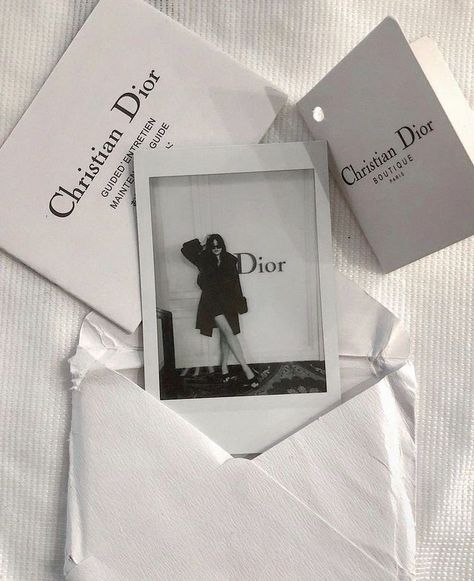 Rose Calloway, Dior Boutique, Dior Girl, Rich Girl, White Aesthetic, Old Money, Mood Boards, Christian Dior, Mood Board