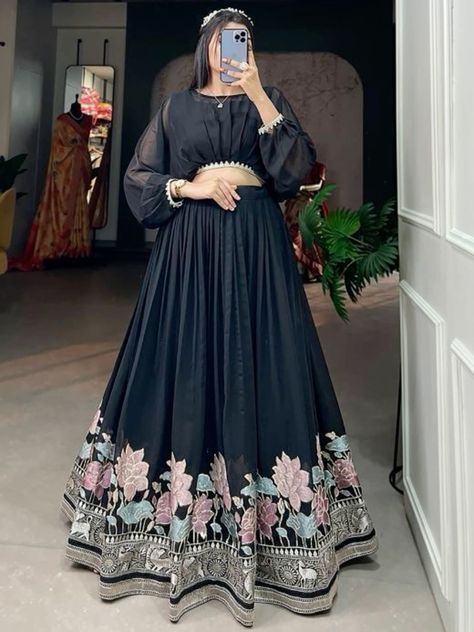 Party Wear Crop Top, Top Lehenga, Simple Long Dress, Georgette Material, Crop Top Lehenga, Trendy Outfits Indian, Simple Frocks, Lehenga Designs Simple, Anarkali Dress Pattern