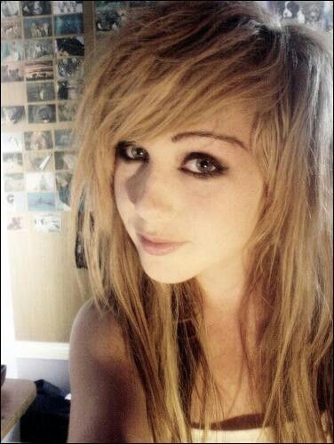 :) Blond Emo Hair, Blond Scene Hair, 2013 Hair Trends, Scene Hair Middle Part, Brown Eye Blonde Hair, Scene Hair Inspiration, Scene Blonde Hair, Scene Haircuts Long, Scene Hair Brown