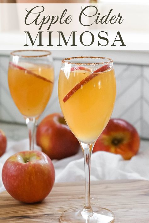 Apple Cider Mimosa Cider Mimosa Recipe, Apple Cider Bourbon, Apple Cider Mimosa Recipe, Cider Mimosa, Thanksgiving Goodies, Cider Mimosas, Apple Cider Drink, Thanksgiving Cocktail, Apple Cider Mimosa