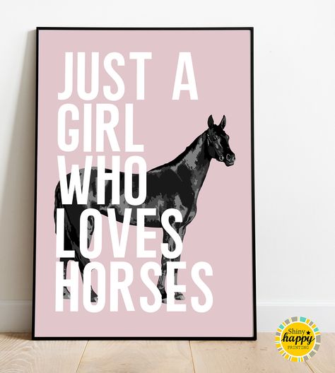 Equestrian Inspired Bedroom, Girl Horse Room, Horse Girls Bedroom, Horse Themed Bedrooms, Horse Bedroom, Horse Wall Decor, Horse Room, Horses Wall Decor, Horses Theme