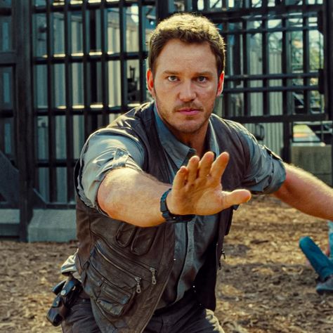 Owen Grady Jurassic World, Owen Jurassic World, Owen Grady, Actor Chris Pratt, Jurassic World Movie, Jurassic Park Film, Jurassic World 2015, Jurassic World 2, Jurassic Park Movie