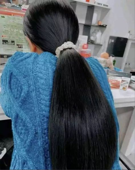 Thick Hair Bun, Thick Hair Care, Sms Language, Huge Hair, Long Shiny Hair, Long Hair Images, Big Bun Hair, Long Indian Hair, Long Hair Ponytail