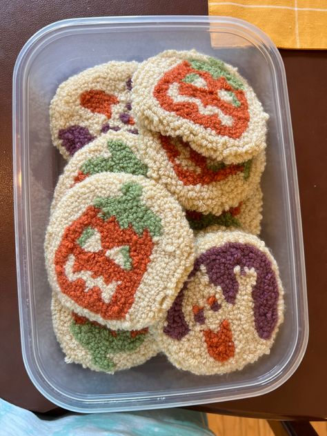 Crochet Halloween Cookies, Needle Punch Designs, Halloween Cookie Crochet, Halloween Cookies Aesthetic, Cookie Coasters, Halloween Punch Needle, Pillsbury Halloween Cookies, Coaster Ideas, Halloween Punch