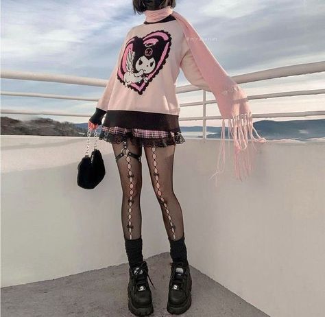 Pastel Goth Aesthetic Outfit, Sanrio Outfits, Kawaii Outfit Ideas, Goth Outfit Ideas, Pastel Goth Outfits, Oc Outfits, Goth Outfit, Pastel Goth Fashion, Alt Outfits