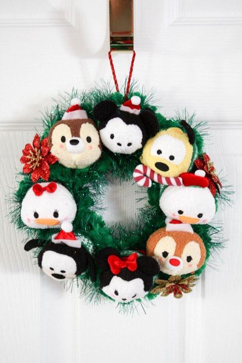 Tsum Tsum Christmas Tree, Diy Disney Christmas, Tsum Tsum Christmas, Tsum Tsum Disney, Disney Wreath, Disney Xmas, Disney Craft, Drinks Christmas, Christmas Meals