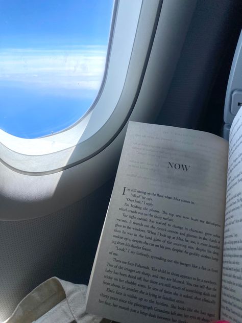 Plane Reading Aesthetic, Reading On Plane, Plane Ride Aesthetic, Flight Necessities, Airport Reading, Reading Books Aesthetic, Aesthetic Views, Plane Rides, Sky Adventure