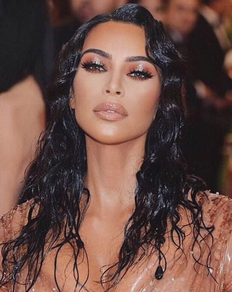 Kim Kardashian Braids, Kardashian Braids, Kim Kardashian Wedding, Kardashian Wedding, Kardashian Makeup, Kim Kardashian Makeup, Wedding Braids, Keeping Up With The Kardashians, Editorial Makeup