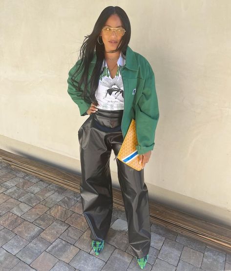 Maiden Feminine Archetype, Parachute Pants Outfit, Night Out Aesthetic, Out Aesthetic, Ayesha Curry, Streetwear Inspo, Style Muse, Nice Clothes, Wardrobe Inspiration