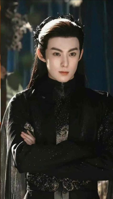 Dylan Wang Long Hair, Korean Guys, Dylan Wang, How To Show Love, Korean Men, Funny Things, Jon Snow, Long Hair, Drama