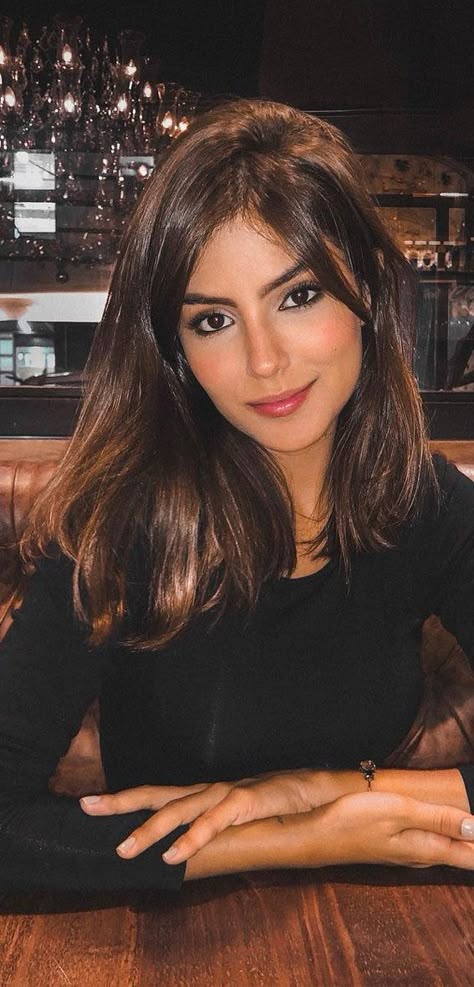 Hair Cuts Side Part, Long Lob Haircut, Very Long Bob, Lob Haircut Layered, Lob With Bangs, Side Bangs Hairstyles, Bangs With Medium Hair, Lob Hairstyle, Lob Haircut