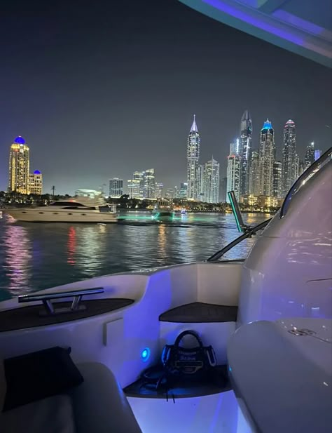 Dubai Aesthetic, On A Yacht, A Yacht, Luxury Lifestyle Dreams, Room Pictures, Future Lifestyle, Rich Life, Dream Lifestyle, Snow Leopard