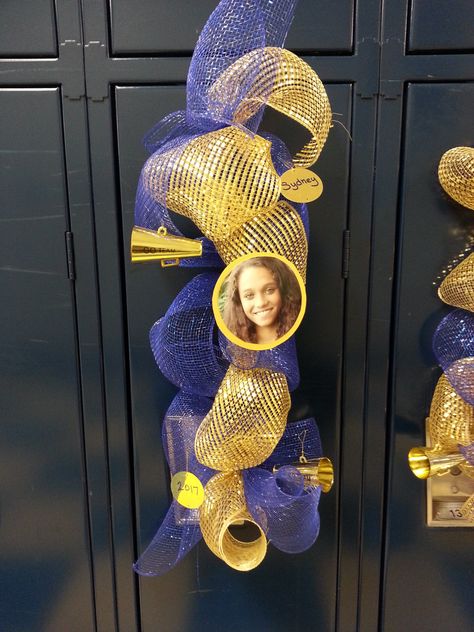 Locker decorations for competition week.  Made with wire, mesh ribbon, metallic paper, plastic embellishments. Team Locker Decorations, Homecoming Locker Decorations, Cheer Locker Decorations, Basketball Locker Decorations, Volleyball Locker Decorations, Ffa Week, Locker Room Decorations, Cheer Decorations, Ffa Banquet