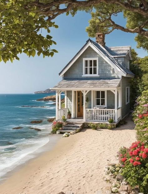 Small Stone Cottage, Small Beach Houses, Small Cottage Homes, Luxury Beach House, French Country House Plans, Craftsman Exterior, Dream Beach Houses, Tiny House Floor Plans, Modern Tiny House