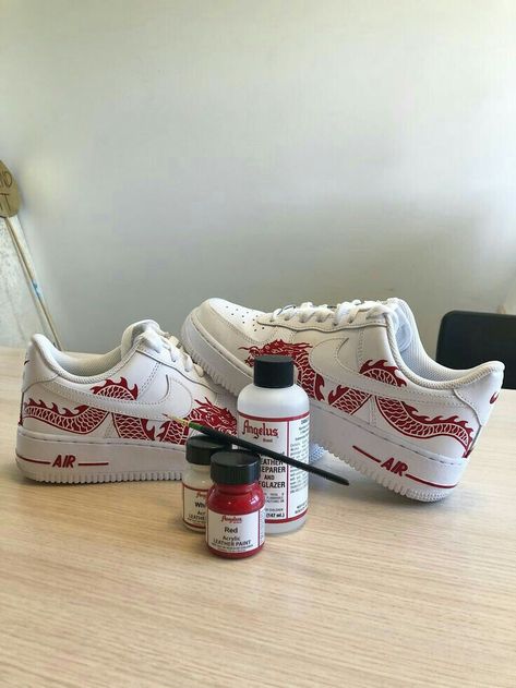 Airforce Custom Ideas, Custom Air Force 1 Diy, Air Force Painting, Hand Painted Shoes Ideas, Painting On Shoes, Nike Air Force 1 Red, Hand Painted Air Force 1, Red Dragons, Marvel Shoes