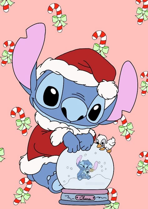 Stitch Drawing Christmas, Christmas Stitch Disney Wallpaper, Disney Wallpaper Ipad, Christmas Stitch Disney, Wallpaper Stitch, Christmas Toppers, December Month, Stitch Drawings, Lilo And Stitch Characters