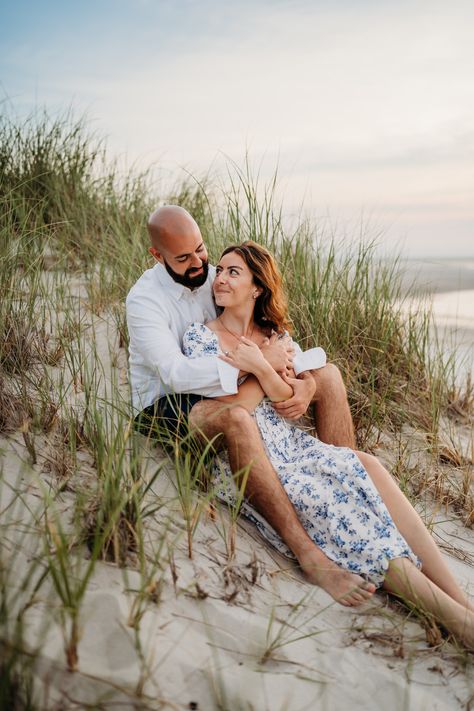 Beach Engagement Photos Cape Cod Proposal, Cape Cod Engagement Photos, Beach Family Photoshoot, Family Photos Outfits, Chatham Cape Cod, Lifestyle Headshots, Cape Cod Beaches, Beach Proposal, Engagement Photo Outfit