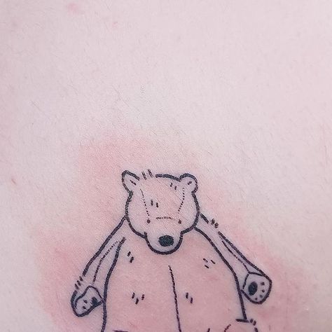 G👁AT P👁KES on Instagram: "✨🐻 DJUNGELSKOG TATTOO 🐻✨  It was only a matter of time before I tattooed this absolute icon, thanks so much for opportunity Rohan !!  DM me for your very own ikea bear, or any other of their wonderful creations 🦈  Thanks for looking 🧸  . . . . . . . #tattoo #tattooing #handpoke #djungelskog #djungelskogtattoo #ikeabear #ikeabeartattoo #tattoos #westyorkshiretattoo #handpoking #flash #flashsheet #tattooflash #flashtattoos #handpokeflash  #machinefree #tattoodesign #tattooart #tattooink #tattooed #queertattooer #queertattoos #qttr #veganink #vegantattoo #queertattooerUK #transtattooartistUK #tattooUK #queerartist #transartist" Djungelskog Tattoo, Ikea Tattoo, Ikea Bear, Tattoo Uk, Vegan Tattoo, Bear Tattoo, Matter Of Time, Hand Poke, Thanks So Much