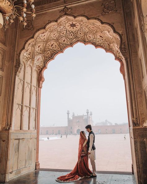 Badshahi Mosque, Muslim Wedding Photos, Pakistan Wedding, Muslim Wedding, Pakistani Wedding, Fell In Love, Girly Photography, Diy Outdoor, My Family