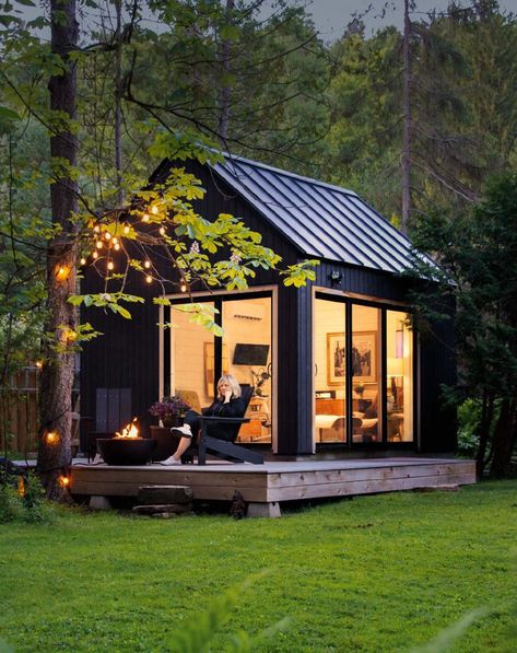 Outside Guest House, Guest Tiny House, 12 By 16 Tiny House, Guest House Inspiration, Prefab Guest House With Bathroom, Guest House Office, 200 Sq Ft Guest House, Guest House In Backyard, Tiny House Guest House