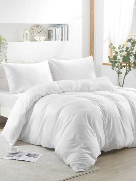 Double Bed White Bedding, Bed Sheets Set White, Poofy White Bedding, Bed Comforter Sets White, Simple Bed Covers, White Bed With White Bedding, Comforter For Bed, Bed Cover White, Aesthetic White Comforter