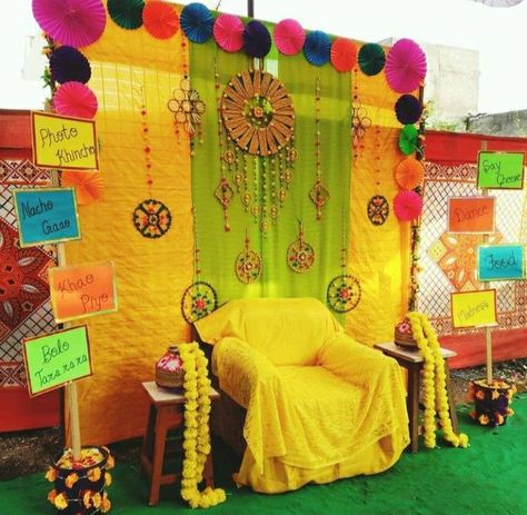 Mehndi and haldi decoration at home decor Thane Mumbai Booking Call 7021979252 Haldi Decorations At Home, Terrace Party Ideas, Haldi Theme Decoration, Haldi Decoration At Home, Haldi Background Decoration, Diy Mehndi Decorations, Haldi Background, Half Saree Invitation, Mehndi Setup