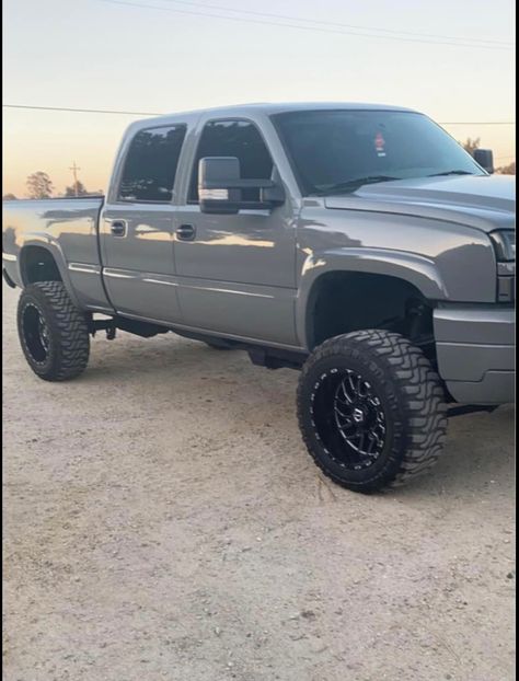 Cateye Chevy 1500, Cat Eye Chevy Silverado, Cateye Trucks, Dropped Silverado, Chevy Cateye, Cateye Chevy, 2003 Chevy Silverado 1500, Ram Trucks Lifted, 2002 Gmc Sierra 1500