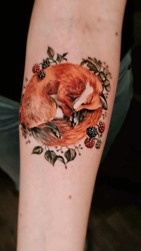 Fox And Dragon Tattoo, Autumn Fox Tattoo, Sleeping Fox Tattoo, Fox Tattoos For Women, Baby Fox Drawing, Bmw Tattoo, Tattoo Cherry Blossom, Blue Bird Tattoo, Tattoo Mother Daughter