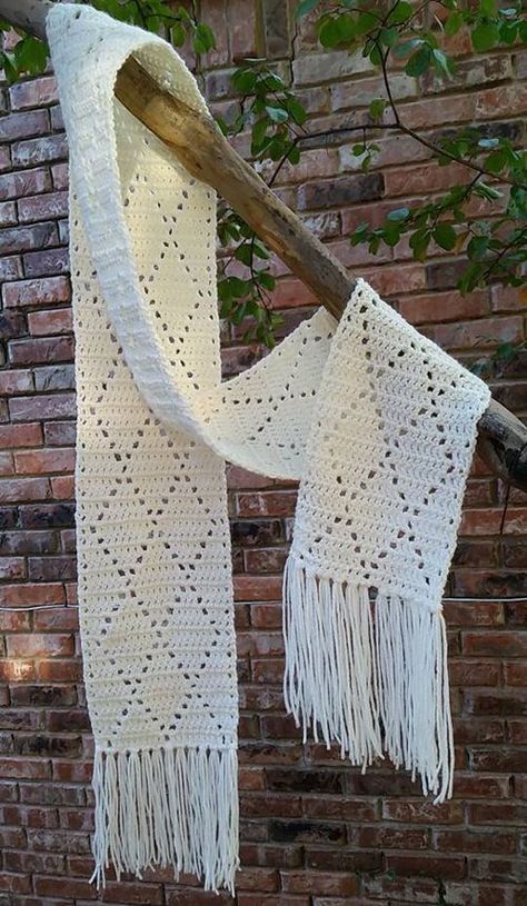 Crochet Diamond, Col Crochet, Beau Crochet, Crocheted Shawl, Crocheted Scarf, شال كروشيه, Crochet Scarf Pattern Free, Crochet Diy, Scarf Crochet Pattern