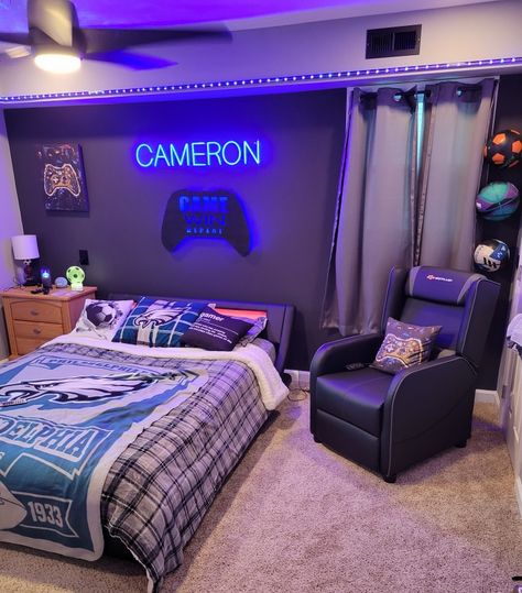 Boys Bedroom Ideas 8-10, Cool Teen Boy Rooms, Bedroom Ideas For 9 Yrs Old Boy, Boys Video Game Room Ideas, Boys Bedroom 8-10, Teenage Room Decor Boy Bedroom Ideas, Boys Bedroom Ideas 10 Year, Teen Boys Gamer Bedroom Ideas, Teen Boys Gaming Bedroom Ideas