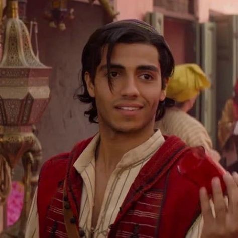 Meena Massoud, Aladdin Arabian Nights, Aladdin Cast, Movies Photography, Aladdin Wallpaper, Prince Ali, Aladdin Live, Brighten Skin Naturally, Mena Massoud