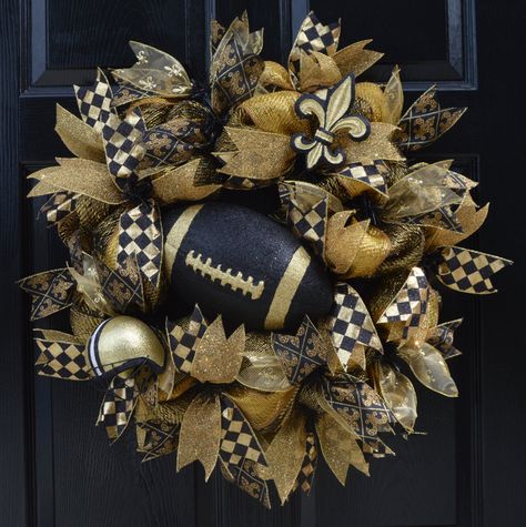 Saints Wreaths, Teal Color Scheme, Saints Wreath, Football Wreaths, Sports Wreath, Valentine Wreath Diy, Football Crafts, Sports Wreaths, Football Wreath