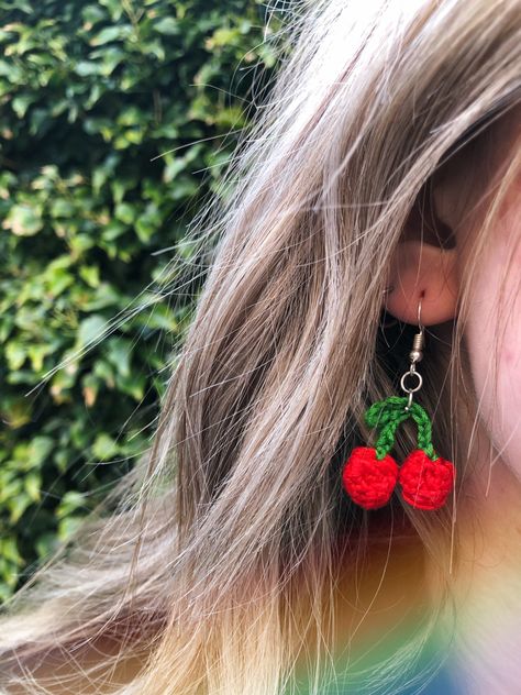 Handmafe cherries Cherry Crochet, Cherry Earrings, Crochet Items, Crocheted Item, Small Flowers, Star Earrings, Unique Earrings, Crochet Flowers, Handmade Shop