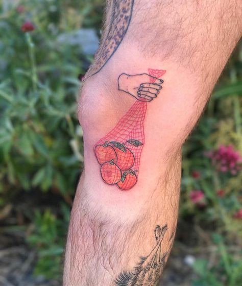 💉lily lew💉 on Instagram: “Bag o oranges 🍊 🍊 🍊” Bag Tattoo, Poke Tattoo, 1 Tattoo, Aesthetic Tattoo, Tat Ideas, Flash Art, Tattoo Flash, Skin Art, Piercing Tattoo