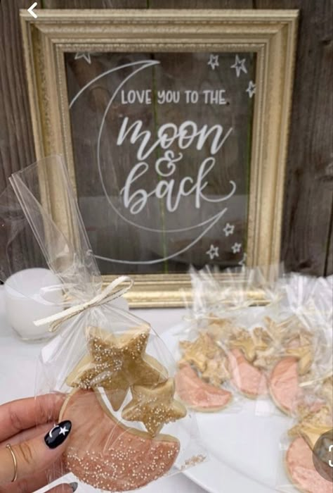 Baby shower| baby shower themes| baby shower decorations | baby shower ideas | party theme Moon Baby Shower Theme, Boho Baby Shower Ideas, Rustic Baby Shower Decorations, Moon Stars Baby Shower, Bre Sheppard, Baby Shower Themes Neutral, Star Baby Shower Theme, Stars Baby Shower, Two The Moon