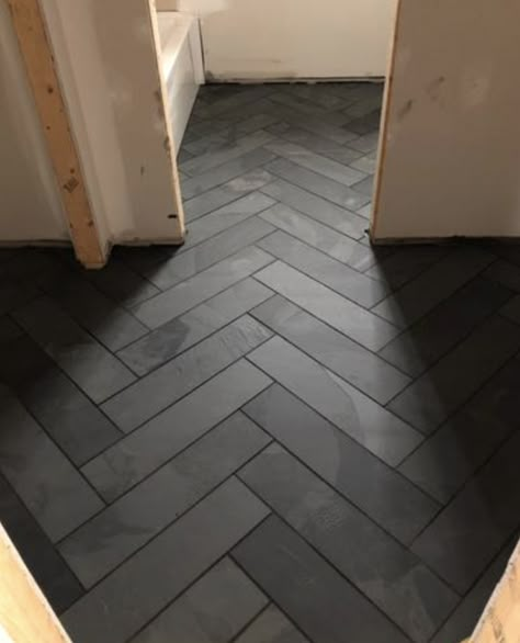 Blue Slate Tile, Black Slate Floor Tiles, Slate Bathroom Floor, Black Tile Bathroom Floor, Black Slate Floor, Slate Bathroom, Black Slate Tiles, Ashlar Pattern, Black Tile Bathrooms