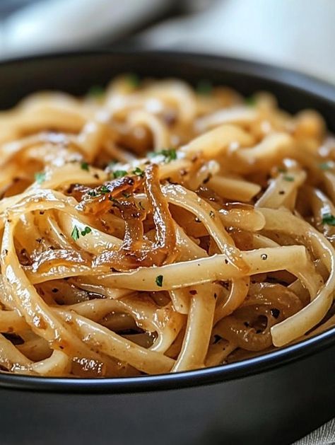 Slow Cooker Carmelized Onion Pasta, Slow Cooker Caramelized Onions Pasta, Crockpot Caramelized Onions, Pasta With Caramelized Onions, Creamy Caramelized Onion Pasta, Slow Cooker Carmelized Onions, Slow Cooker Caramelized Onions, Crockpot Pasta, Slow Cooker Pasta