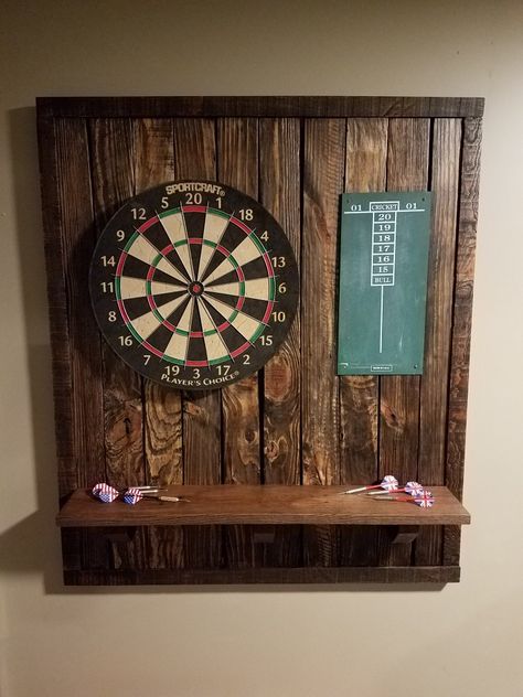 Dartboard back made from pallet wood Pallet Wood Walls, Deck Update, Dart Board Backboard, Dart Boards, Game Room Basement, Wood Walls, Wood Pallet Wall, Games Room, Dart Board